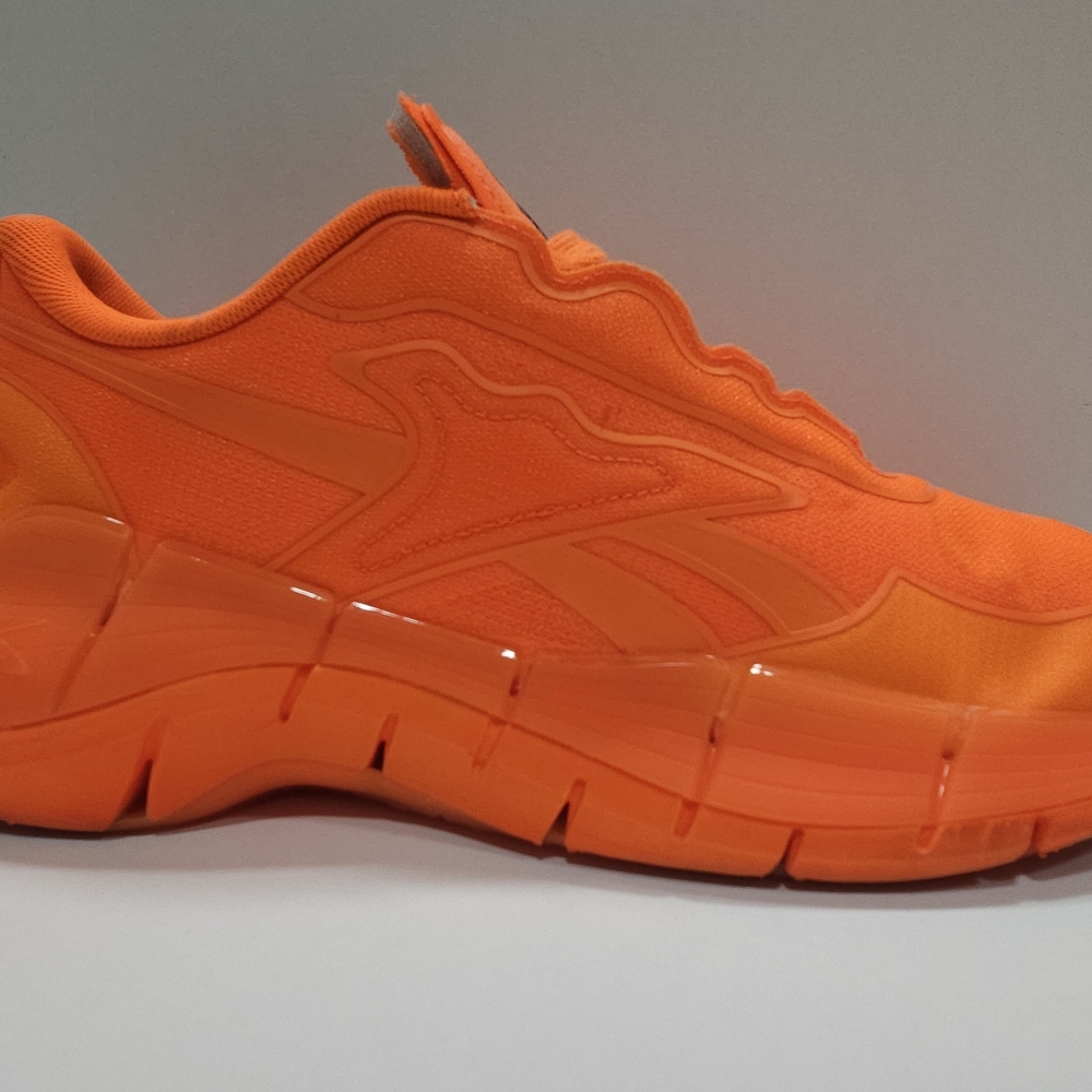 Reebok x Victoria Beckham Sneaker - Picture 4 of 13